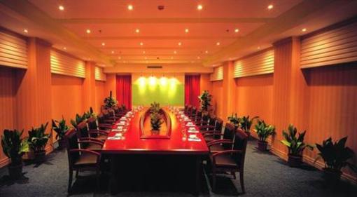 фото отеля New World Hotel