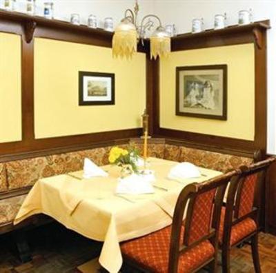 фото отеля Hotel Restaurant Zur Post Wernigerode