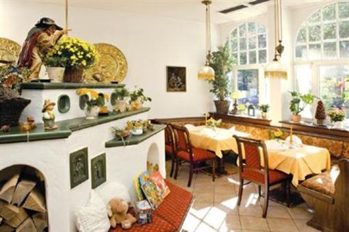 фото отеля Hotel Restaurant Zur Post Wernigerode