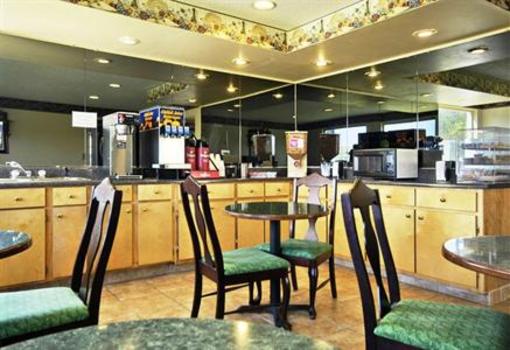 фото отеля Days Inn Saraland