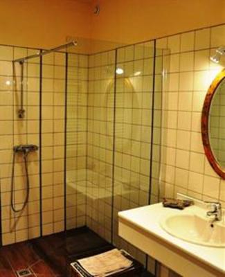 фото отеля Les Pierres d'Aurele Chambre d'hotes Saint-Georges-sur-Cher