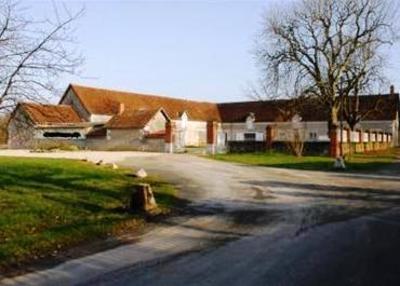 фото отеля Les Pierres d'Aurele Chambre d'hotes Saint-Georges-sur-Cher