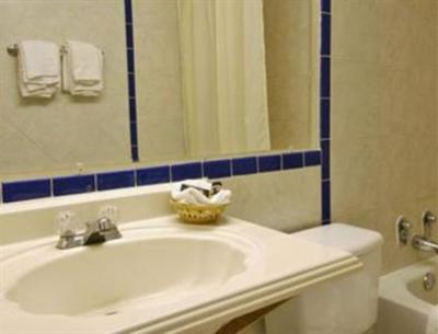 фото отеля Travelodge Richmond