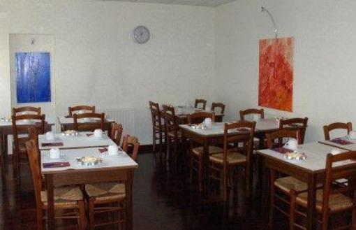 фото отеля Hotel Lanjuinais