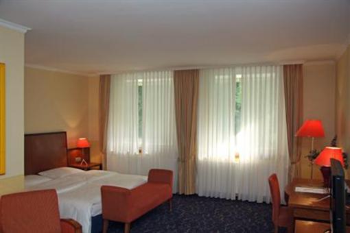 фото отеля Hotel Cap Polonio Pinneberg
