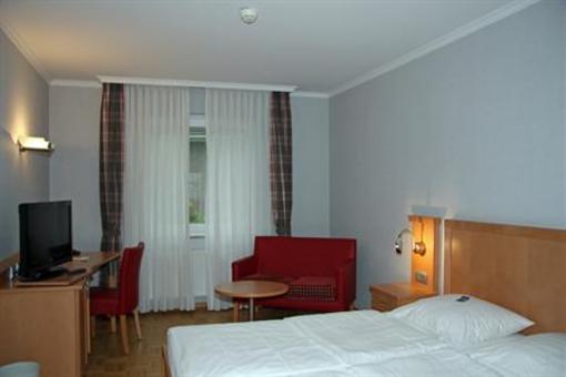 фото отеля Hotel Cap Polonio Pinneberg