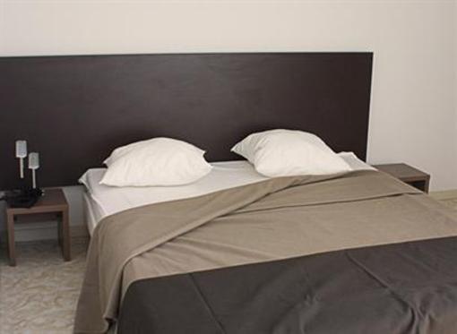 фото отеля Bed In City Le Virgile Aparthotel Lyon