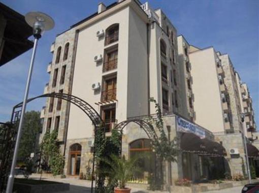фото отеля Cascadas Apartments