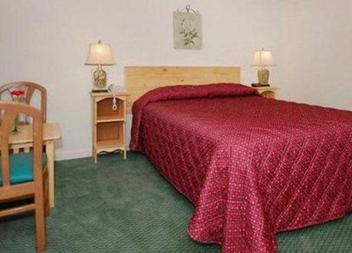 фото отеля Rodeway Inn Orleans