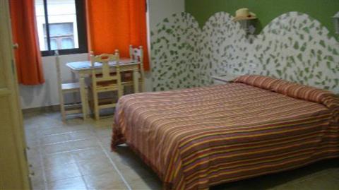 фото отеля Hostal Tartessos