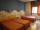 фото отеля Hostal Tartessos