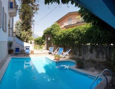 фото отеля Appartamenti Villa Annamaria