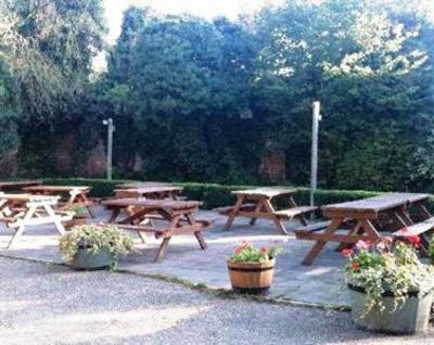 фото отеля John Barleycorn Inn Duxford