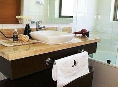 фото отеля Urban Suites
