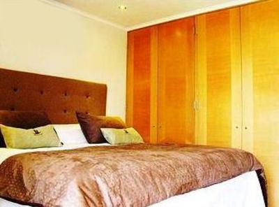 фото отеля Urban Suites