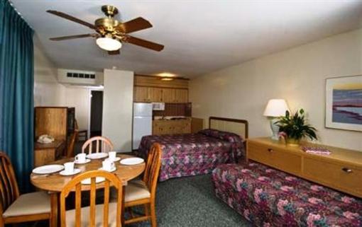 фото отеля Attache Resort Motel