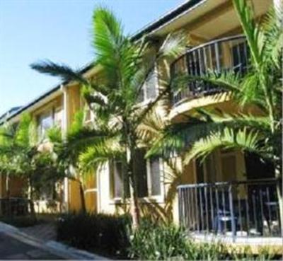 фото отеля Oasis Holiday Apartments