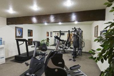 фото отеля BEST WESTERN War Bonnet Inn