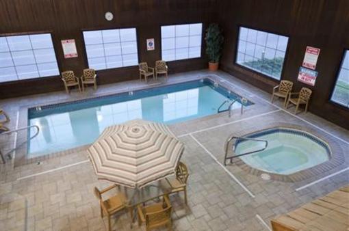 фото отеля BEST WESTERN War Bonnet Inn
