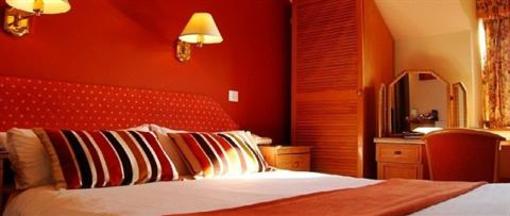 фото отеля Lion Hotel Criccieth