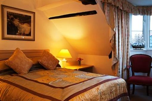 фото отеля Potters Mooring Hotel