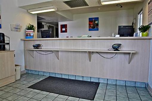 фото отеля Motel 6 Pueblo