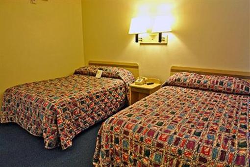 фото отеля Motel 6 Pueblo