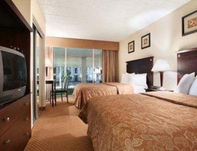 фото отеля Fifth Season Hotel Moline