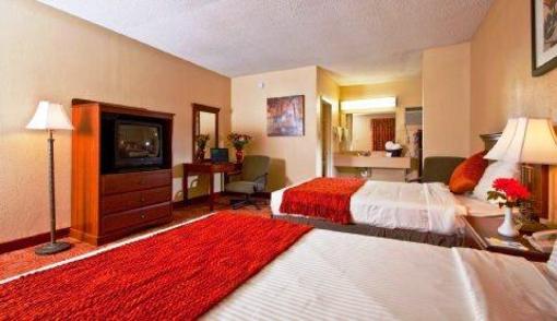 фото отеля America's Best Inn & Suites Augusta