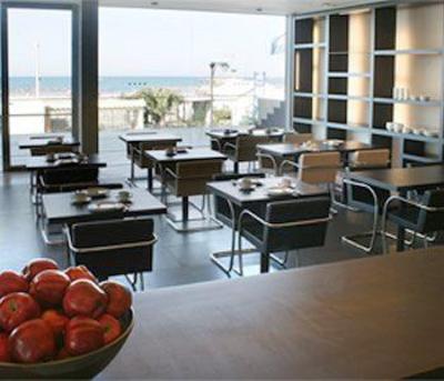 фото отеля Victoria Palace Hotel Cattolica