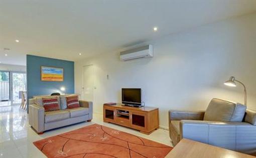 фото отеля Traralgon Serviced Apartments