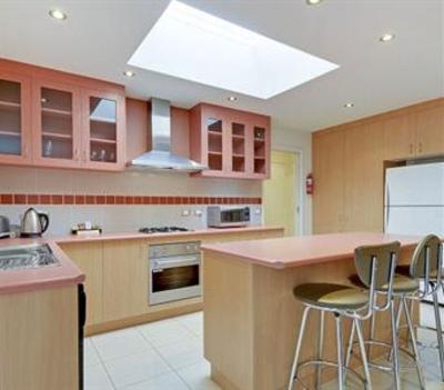 фото отеля Traralgon Serviced Apartments