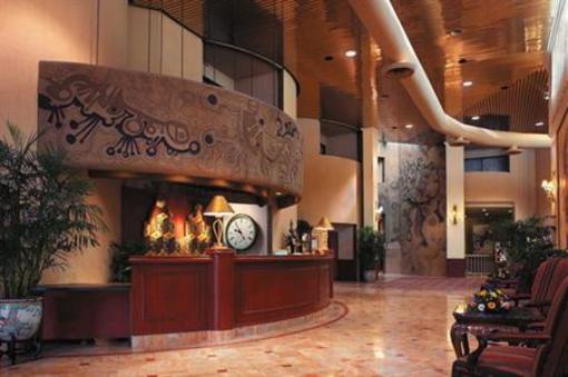 фото отеля Quaker Square Inn at The University of Akron
