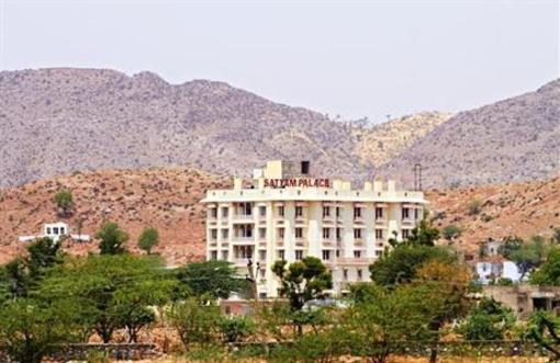 фото отеля Hotel Satyam Palace