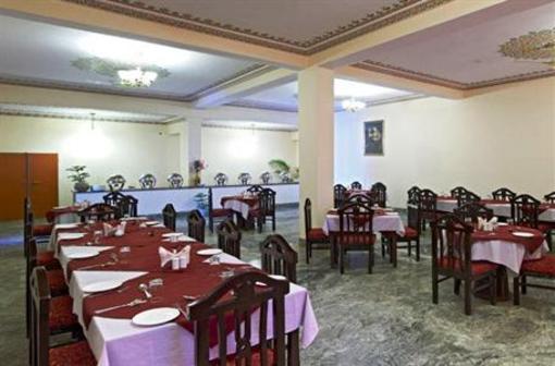 фото отеля Hotel Satyam Palace