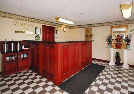 фото отеля Quality Inn Paris (Texas)