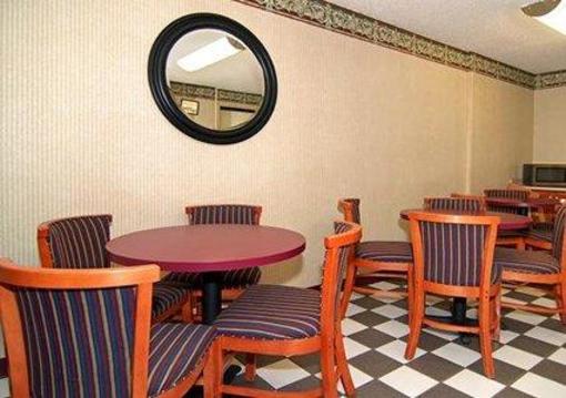 фото отеля Quality Inn Paris (Texas)