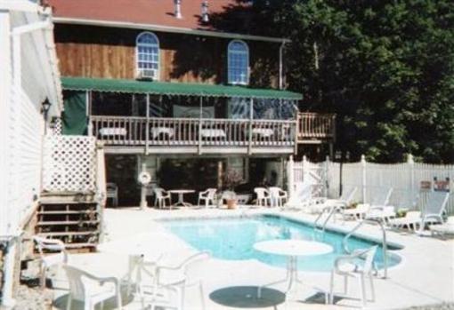 фото отеля Sturbridge Country Inn