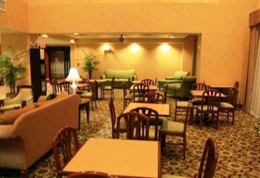 фото отеля Hampton Inn Quincy (Florida)