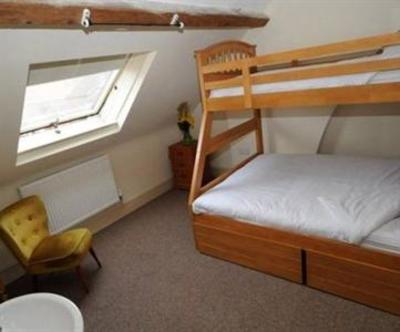 фото отеля Llangollen Hostel
