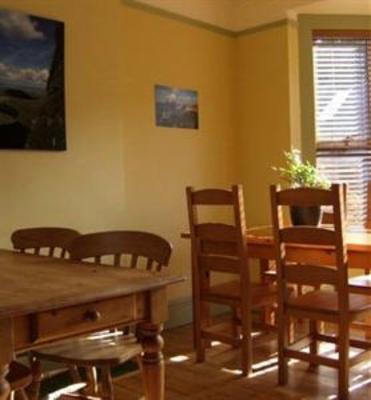 фото отеля Llangollen Hostel