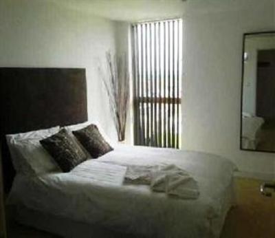 фото отеля Executive Apartments Milton Keynes