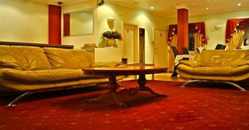 фото отеля City View Hotel Roman Road Market