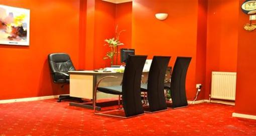 фото отеля City View Hotel Roman Road Market