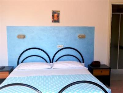 фото отеля Hotel Mon Pays