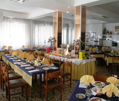 фото отеля Hotel Mon Pays