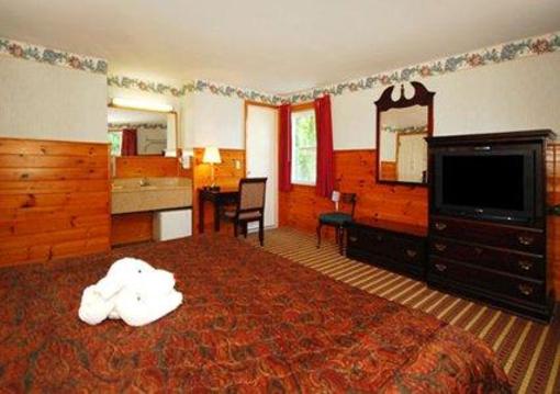 фото отеля Econo Lodge West Yarmouth