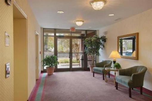 фото отеля Holiday Inn Express Brentwood South Franklin