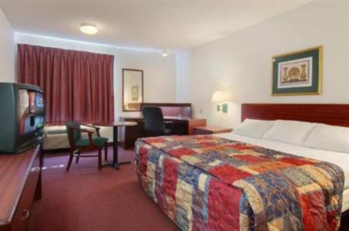 фото отеля Holiday Inn Express Brentwood South Franklin
