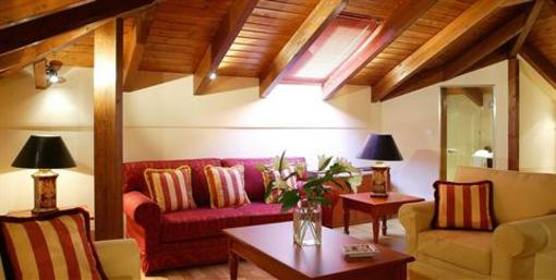 фото отеля Maritsa's Hotel-Suites